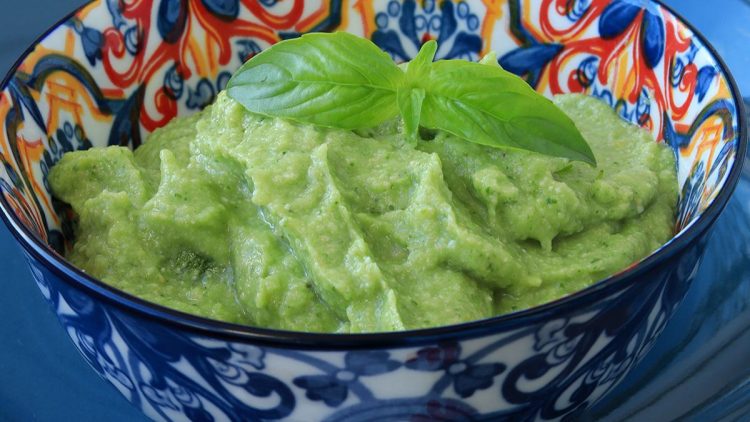 pesto de courgettes et avocat