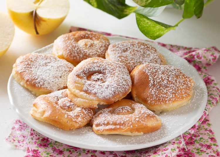 beignets aux pommes à la friteuse à air