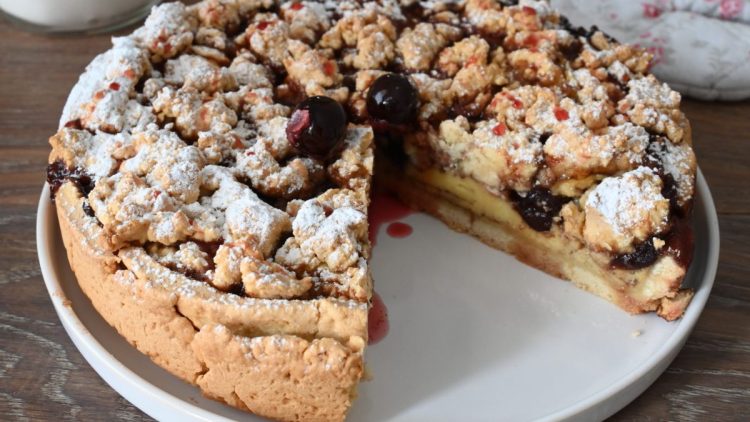 tarte à la crème pâtissière et aux griottes